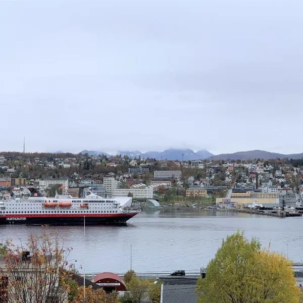 Villa top view Tromsø, hotel v destinaci Tromsø