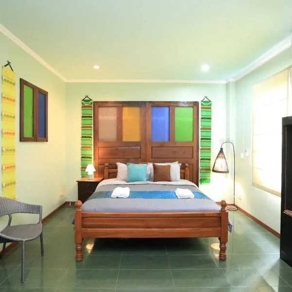 นอนในสวน รีสอร์ท, hotel v destinaci Bangkok