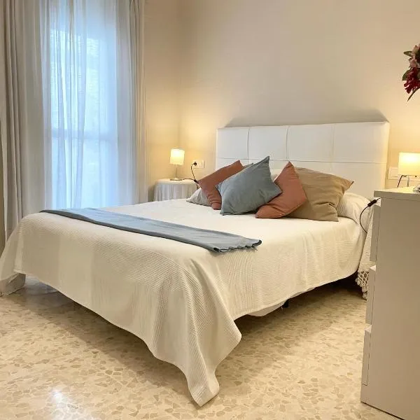 Apartamento Antón Gómez, hotel en Zambra