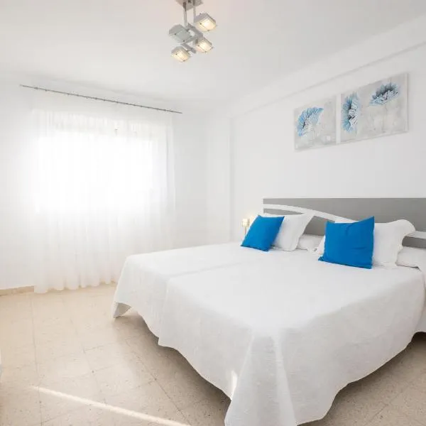 Apartamento Pancho Nerja, hotel v destinaci Nerja