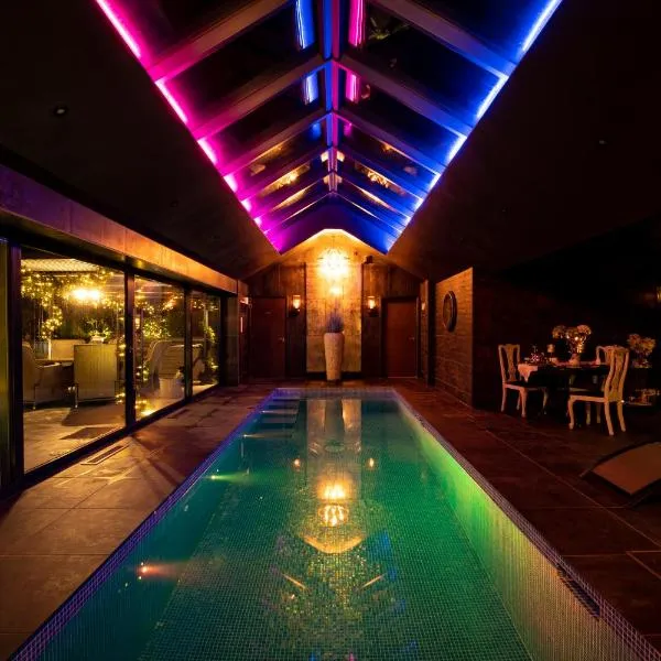 Black Barn Spa Swim & Stay, hotel in Freethorpe