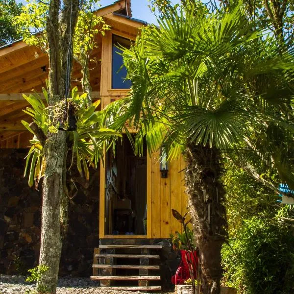 Cabana Gala única exclusiva no Vale das Macieiras, hotel in Urubici
