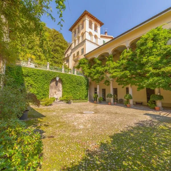 Palazzo Ronchelli, hotel v destinaci Castello Cabiaglio