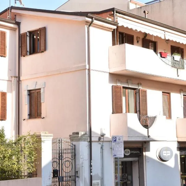 B&B LE DUE ISOLE, hotel in Nuoro