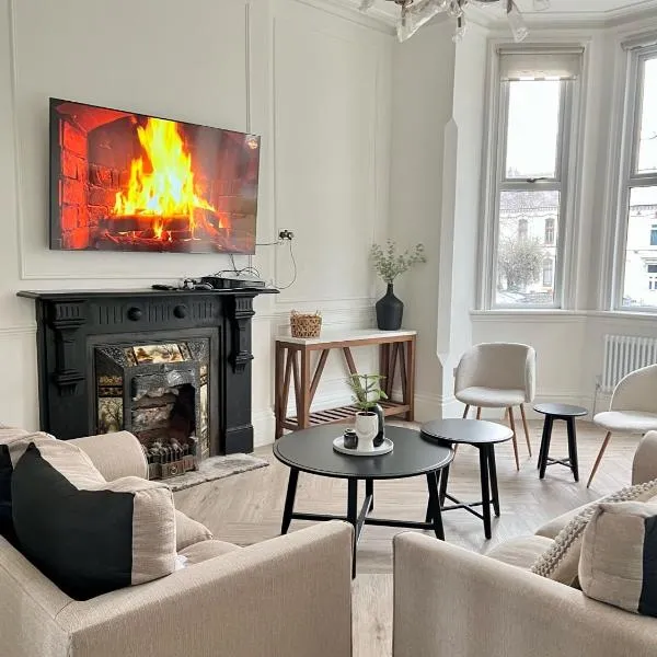 Fayhomes West Midlands Luxury Late 1800 Property, hotell i Walsall