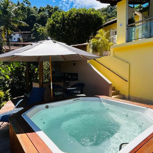 Casa Amarela, hotel in Angra dos Reis