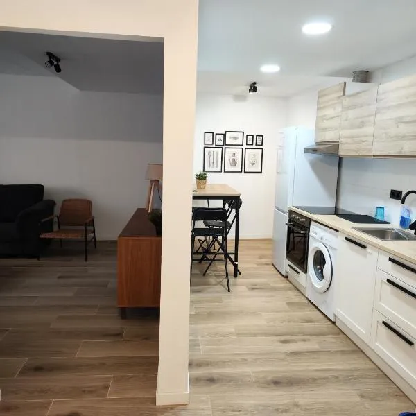 BOUTIQUE 1 Apartment AVE Centro Lleida, хотел в Corbíns