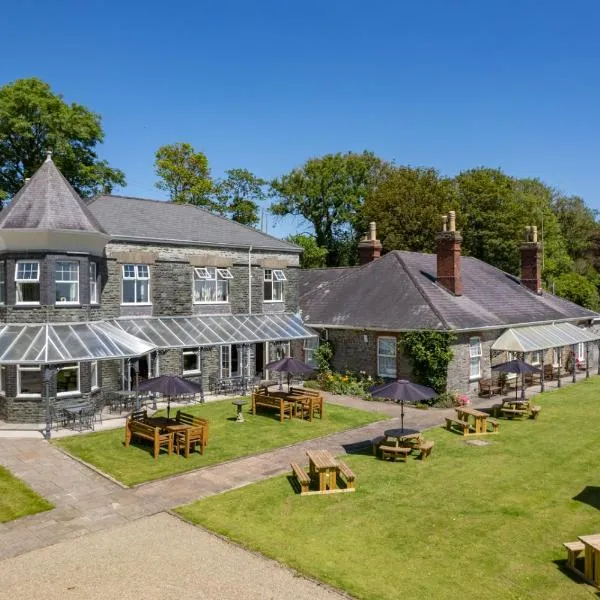 Broadway House, hotel in Laugharne