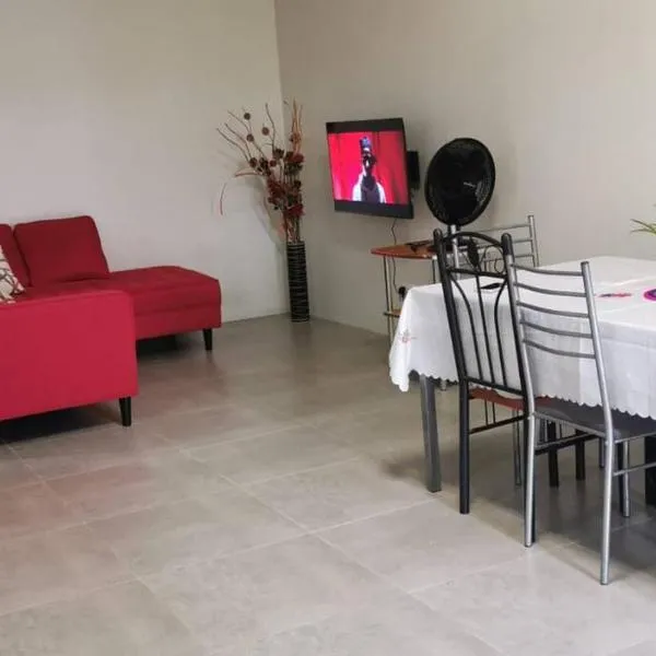 Cosy apartment on the 1st floor, hotell sihtkohas Curepipe
