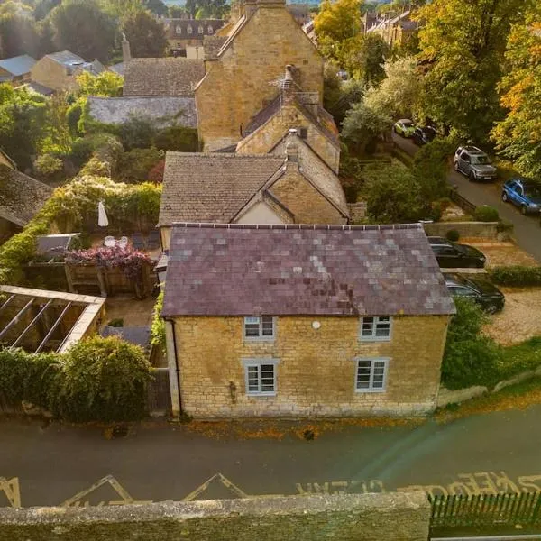 Cotswolds Corner Cottage, hotel v destinaci Moreton in Marsh