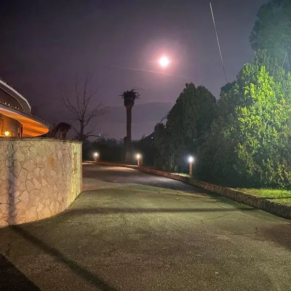 American Motel, hotel in Cisterna di Latina