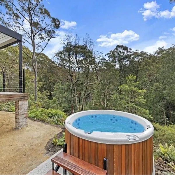 Stunning Peaceful Holiday Haven with Waterfall, hotel en Berrilee