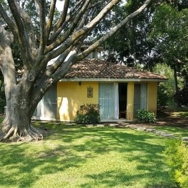 Las Palmas, Hotel in Tezoyuca