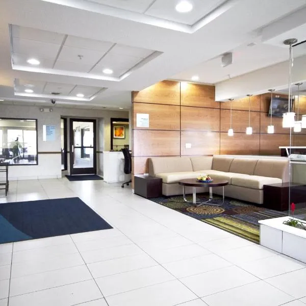 Holiday Inn Express Adrian by IHG, hotel en Adrian