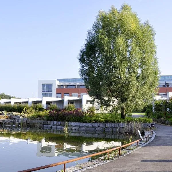 Seminarhotel in der Manfred-Sauer-Stiftung, hotel in Zuzenhausen