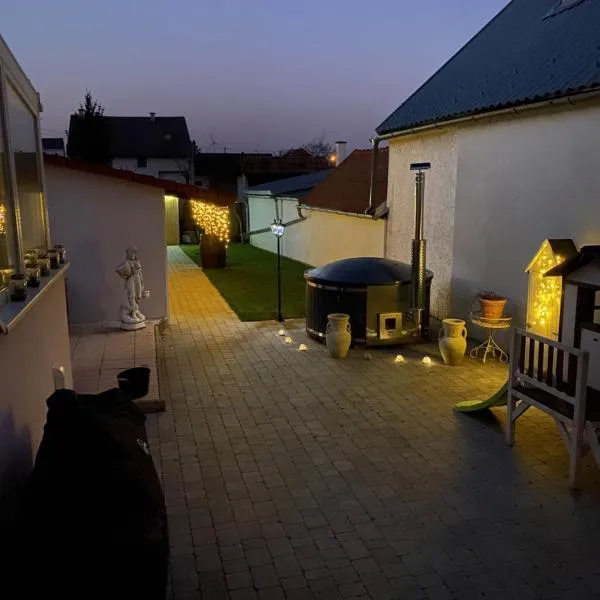 Gästehaus Malleschitz, hotel v destinaci Andau