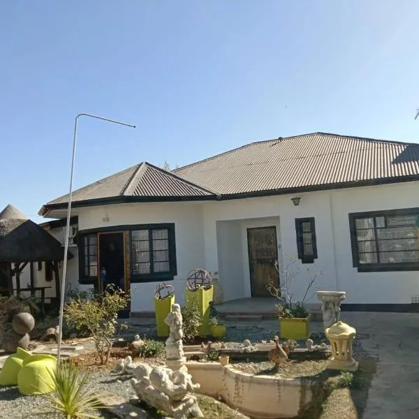 Garden Cottage Guest House, hotel em De Aar