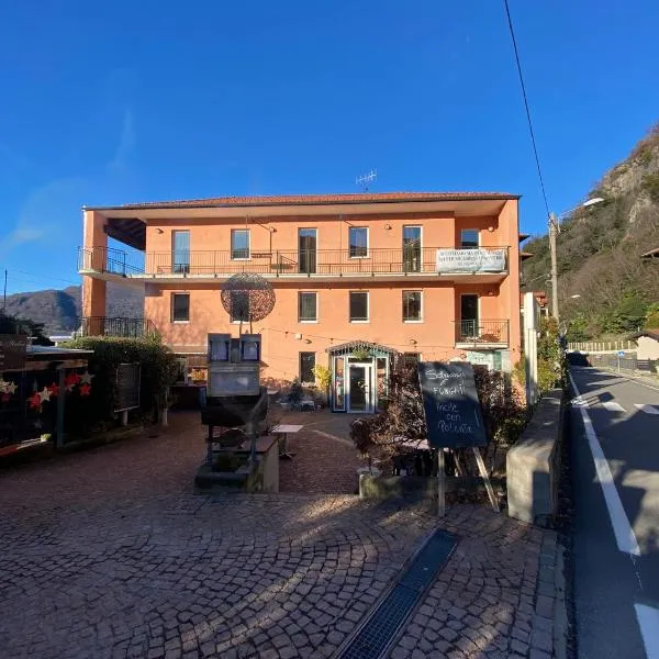 Apartment Lake Maggiore - ITALIA, hotel v destinaci Maccagno Superiore