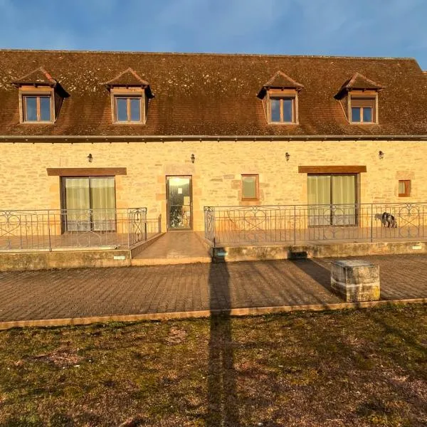 chambre d'hote, hotel v destinácii Marcilhac-sur-Célé
