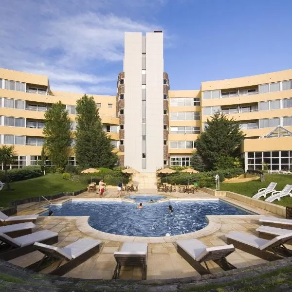 Marcin Hotel, hotel in Carilo