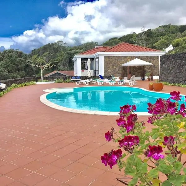 Casa do Ananas, cliff-top/ocean-front villa, Pico, hotel v destinaci Lajes do Pico