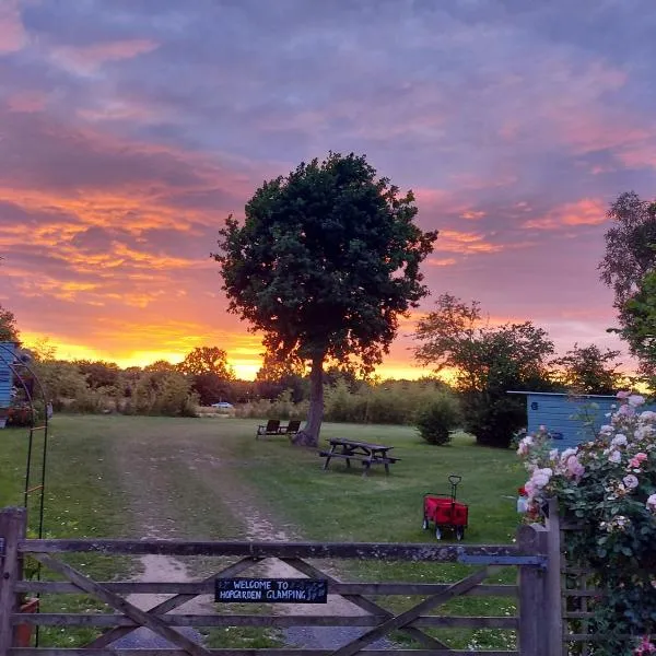 Hopgarden Glamping Luxury Shepherds Huts، فندق في Wadhurst