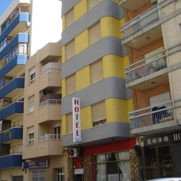 Hotel Azahar, hotel v destinaci Oliva