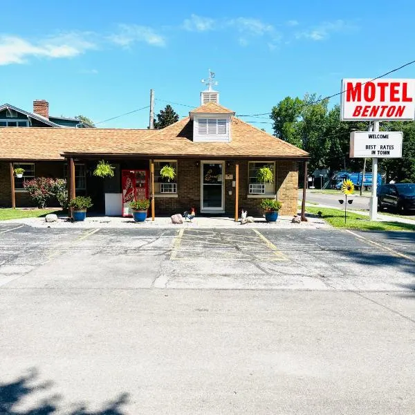 Benton Motel，西法蘭克福的飯店