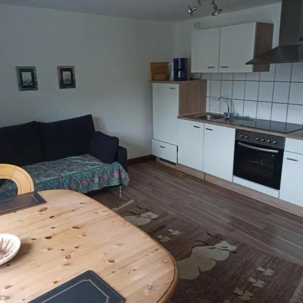 NEU Ferienwohnung Biesfeld-Altes Backhaus, hotel in Kürten