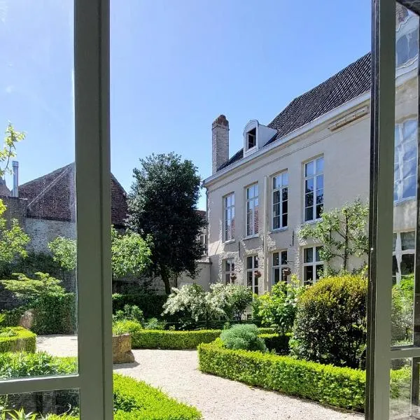 appartement in b&b de Corenbloem centrum van Brugge, hotel in Bruges