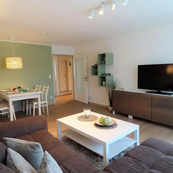 Ferienwohnung Ankerplatz 2, hotelli kohteessa Immenstaad am Bodensee