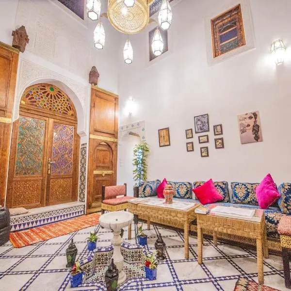 Medina Sky, hotel in Fès