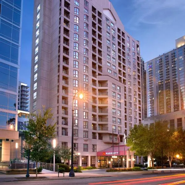 Atlanta Marriott Suites Midtown, hotel en Atlanta
