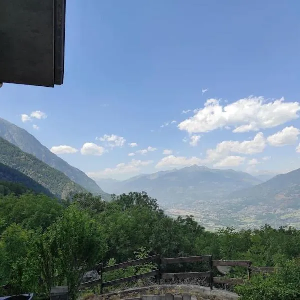 Alloggio immerso nella natura, hotel di Saint Marcel