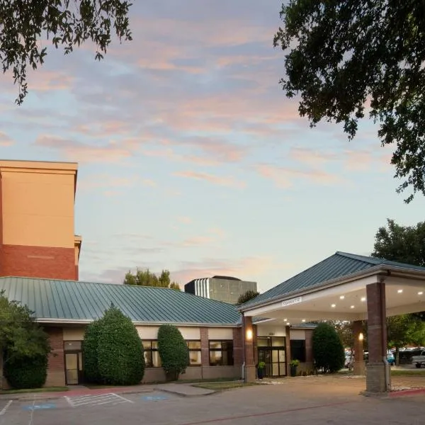 Courtyard Dallas Addison Quorum Drive, hotell i Addison