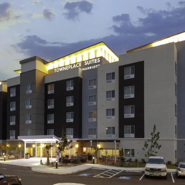 TownePlace Suites by Marriott San Antonio Westover Hills, Hotel in Lackland Heights