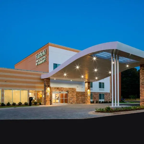 Fairfield Inn & Suites by Marriott Batesville, hotelli kohteessa Batesville