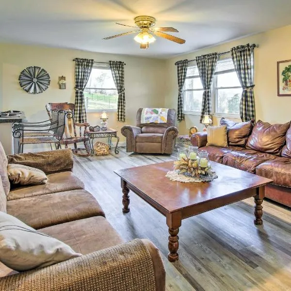 Farmhouse Close to Norris Lake and ATV Trails!, Hotel in La Follette