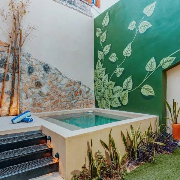 Ya ax nah Luxury house in downtown Mérida, viešbutis Meridoje