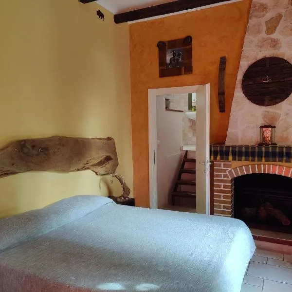 Art Rooms Joyful People, hotel v Alberobellu