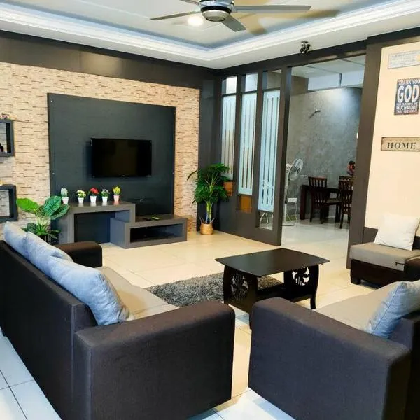 678 homestay 4 room 5 minutes to tower, hotel v destinaci Teluk Intan