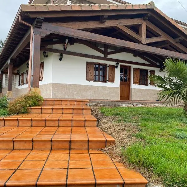 Estudios en Loredo, hotel v destinaci Loredo