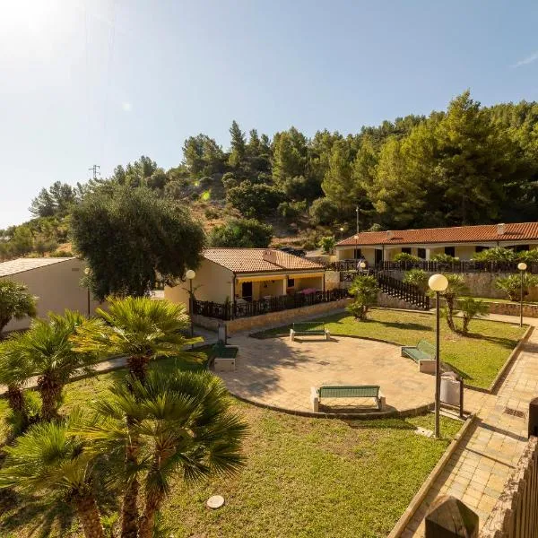Pugnochiuso Resort Villette Belvedere, hotel em Pugnochiuso