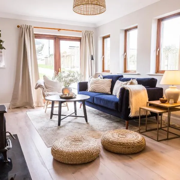Cosy family home in Strandhill, hotel v destinaci Sligo