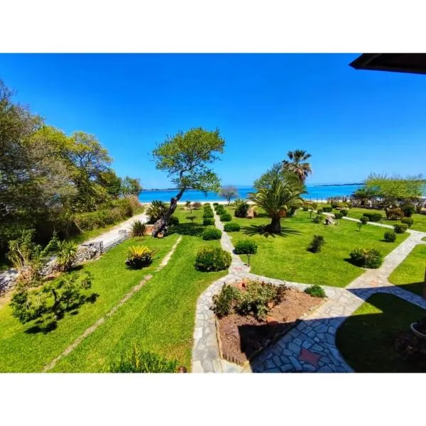 Stamos Apartments and Studios, hotel in Vourvourou