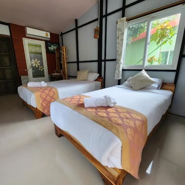 Suankafae Resort สวนกาแฟรีสอร์ท, hotel v destinaci Surat Thani