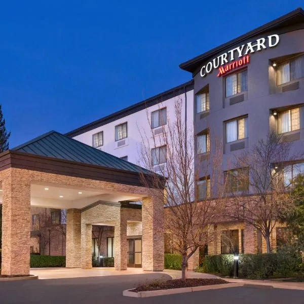 폴섬에 위치한 호텔 Courtyard by Marriott Sacramento Folsom