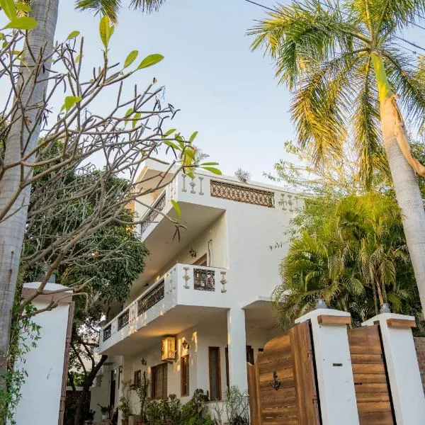 Anchorage 42, hotel in Chandīgarh