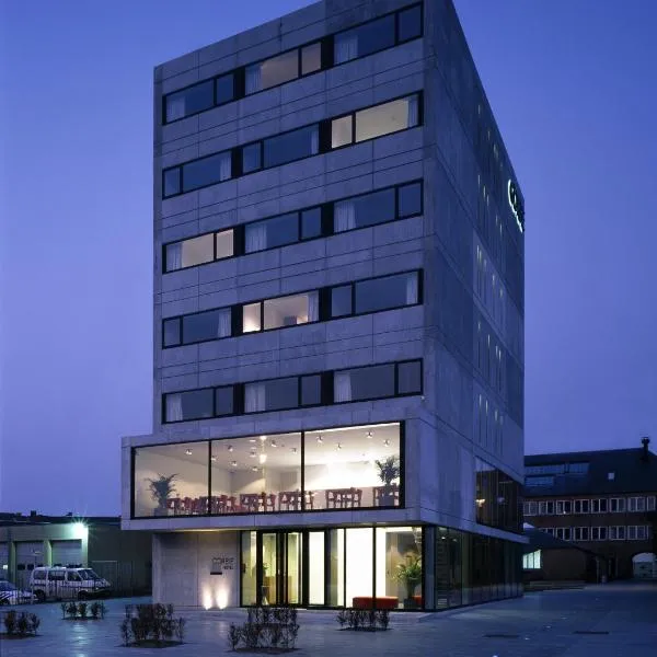 Hotel Corbie Lommel, hotel in Overpelt