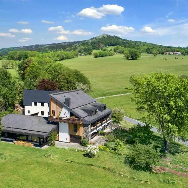 Bio-Gästehaus Rhöndistel, hotel di Poppenhausen